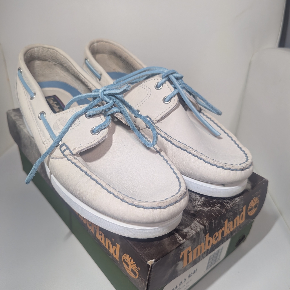 Timberland Cream Boat Shoes with Light Blue Laces